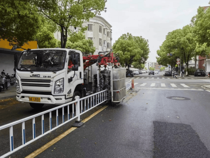 钱塘河庄街道：环卫保洁精细化 城市颜值再提升(图2)